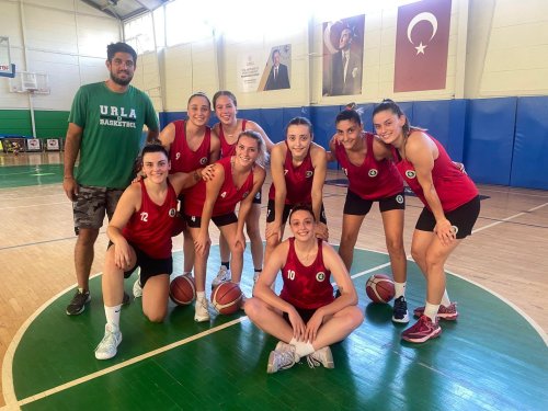 “Türk oyunculara güvenmeliyiz!”